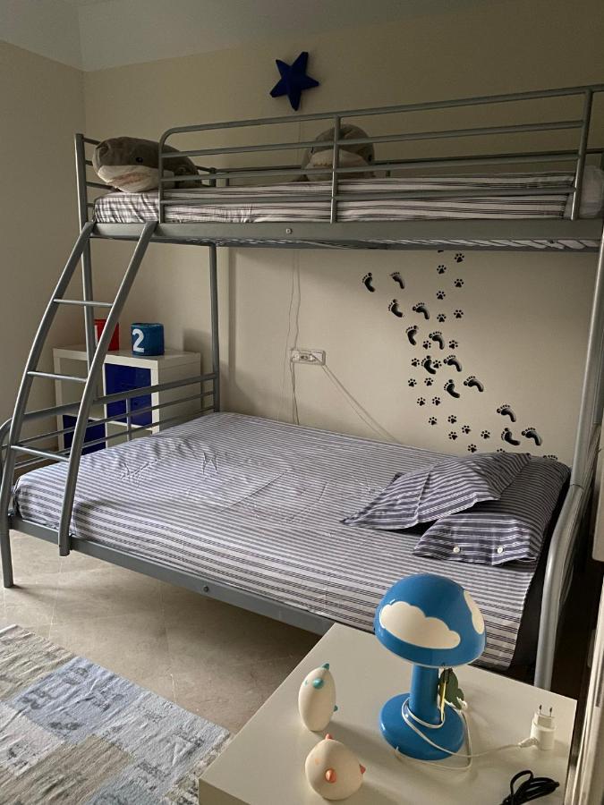 Apartamento Con Terraza Sobre La Marina De Sotogrande 圣罗克 外观 照片