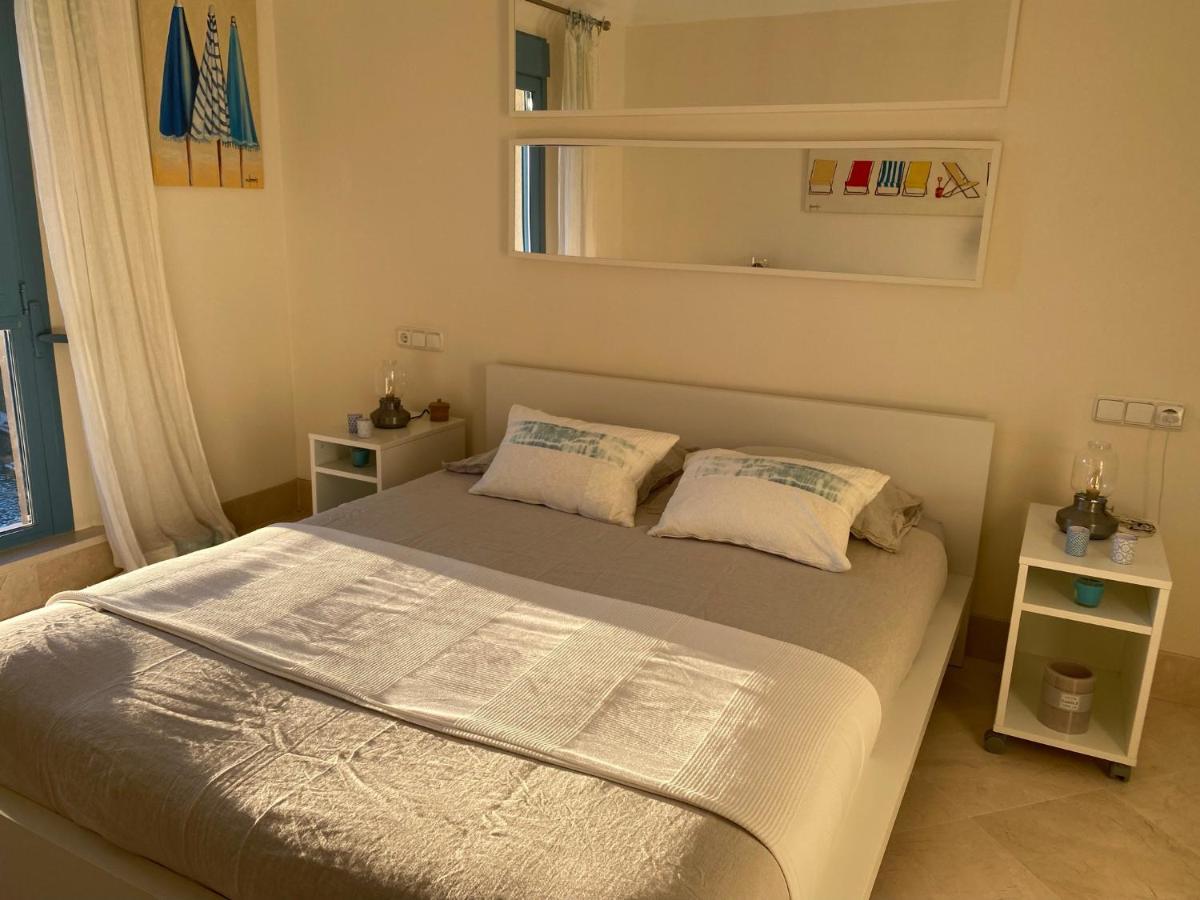 Apartamento Con Terraza Sobre La Marina De Sotogrande 圣罗克 外观 照片