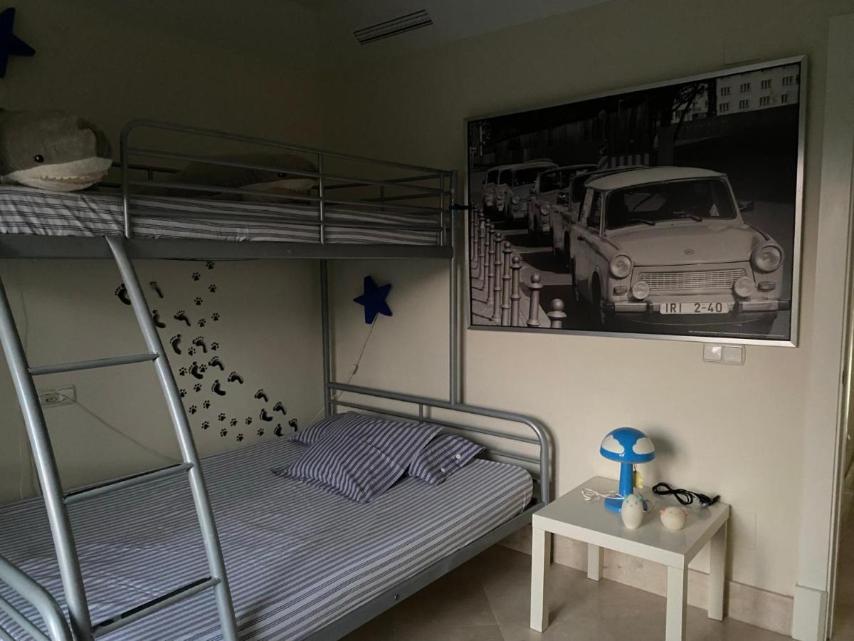 Apartamento Con Terraza Sobre La Marina De Sotogrande 圣罗克 外观 照片
